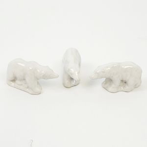 Vintage Wade England Red Rose Tea Polar Bear Figures